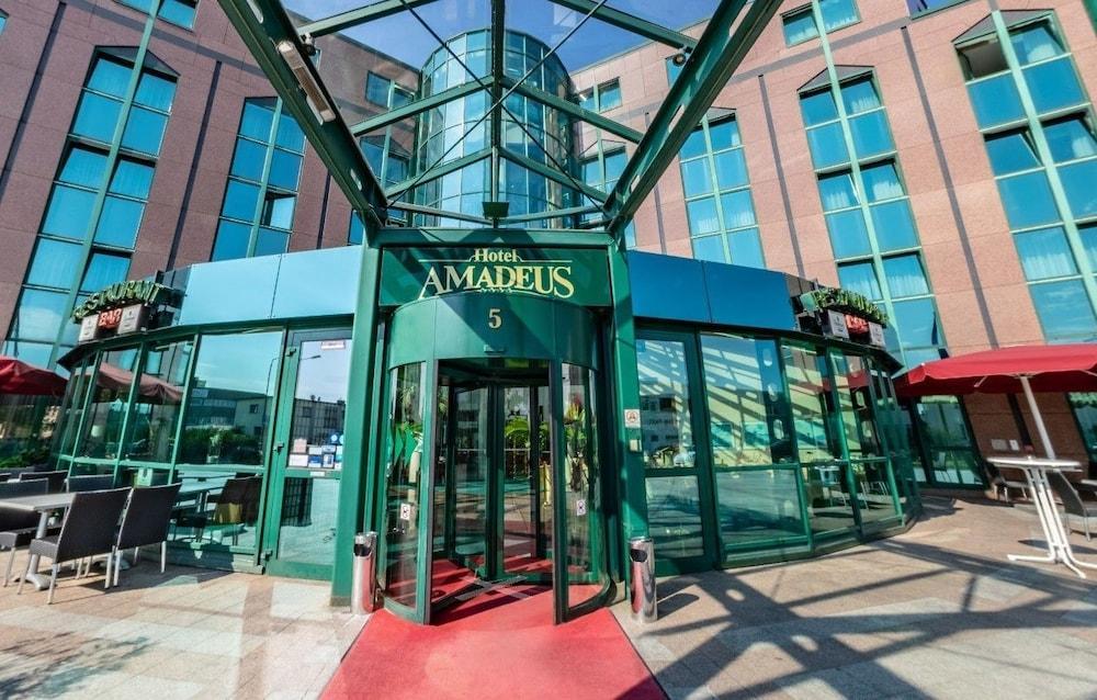 Hotel Amadeus Frankfurt 4*